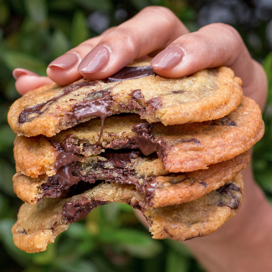 Eggless Chocolate Chip (4 cookies)